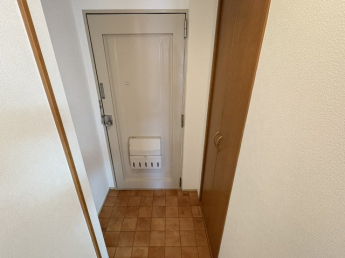 ゆったりとした玄関です