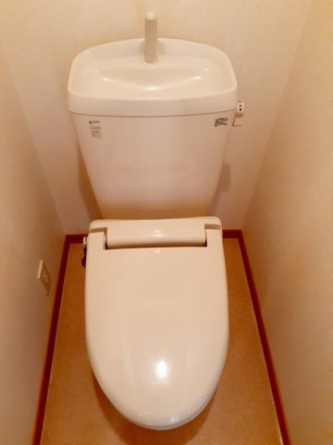 落ち着いたトイレです