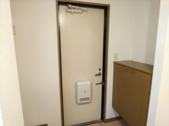 【玄関】