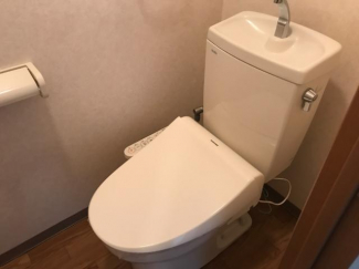 シャワー付トイレ