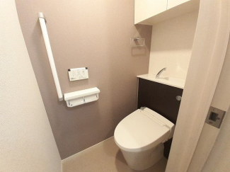 シンプルで使いやすいトイレです