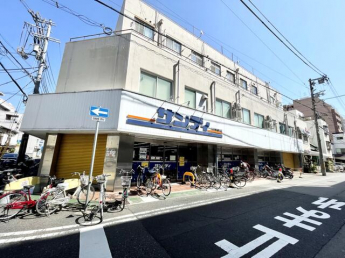 サンディ湊川店まで326m