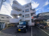 松山市湯渡町のマンションの画像