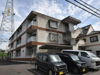 外観を北側より撮影