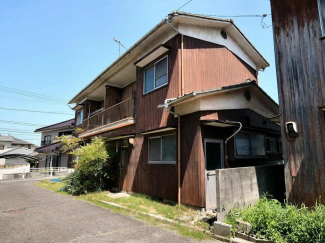 外観を南東側より撮影