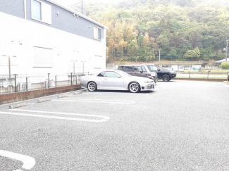 駐車スペースもあります