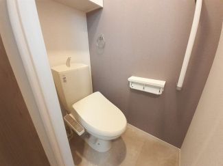 シンプルで使いやすいトイレです