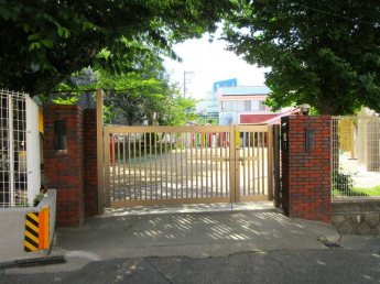 幼稚園型認定こども園丸山小羊幼稚園まで460m