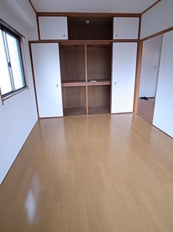 グレイス・アムールの画像