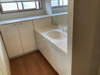 川西市美山台２丁目の中古マンションの画像