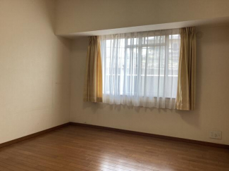 川西市美山台２丁目の中古マンションの画像
