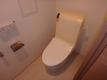 シンプルで使いやすいトイレです