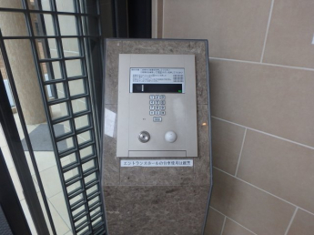 オートロックつきです