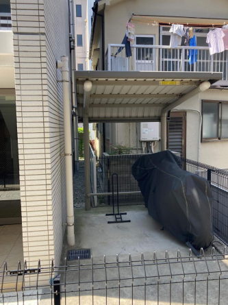 バイク置き場