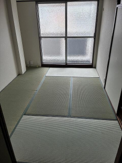 東側和室
