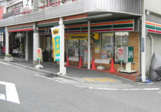 セブンイレブン神戸琴ノ緒町店まで185m