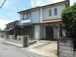 新田町１丁目中古住宅の画像