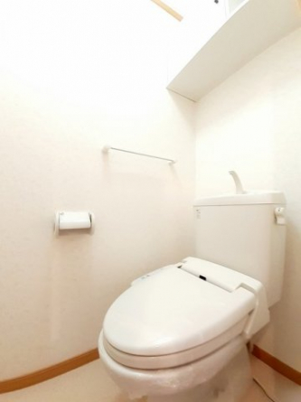 落ち着いたトイレです
