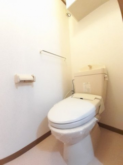落ち着いたトイレです