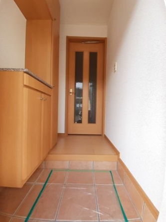 シンプルで使いやすい玄関です