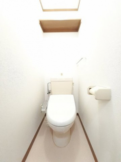 シンプルで使いやすいトイレです