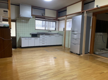 西条市周布の倉庫付きの家の画像
