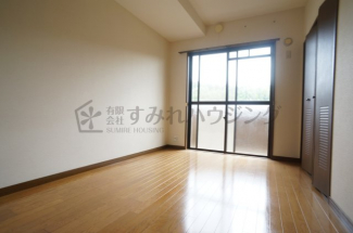 参考、同建物・同間取りの号室