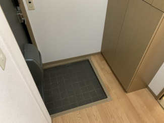 【玄関】