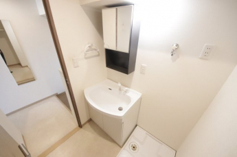 使いやすい独立洗面台です