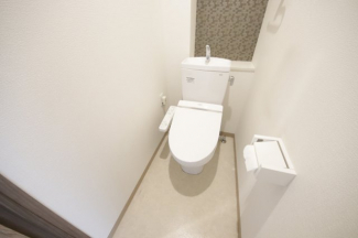 シンプルで使いやすいトイレです