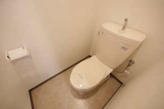 落ち着いたトイレです