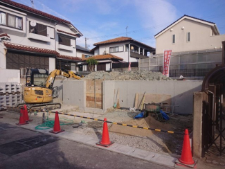 落ち着いた雰囲気の外観です