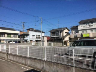 松山市久米窪田町の駐車場の画像