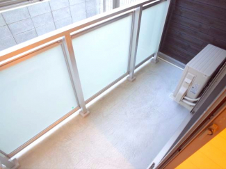 【バルコニー】