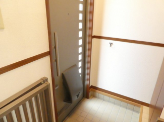 【バルコニー】