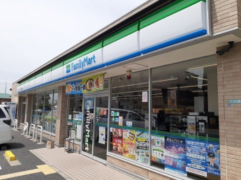 ファミリーマート西宮上ヶ原店様まで560m
