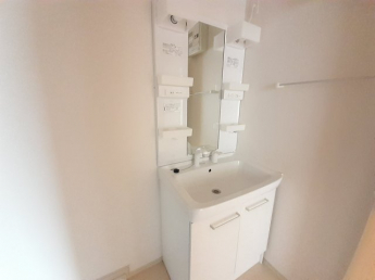 使いやすい洗面所です