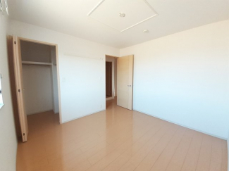 中はこのようになっています