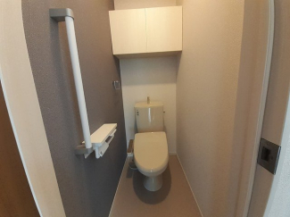 ゆったりとした空間のトイレです