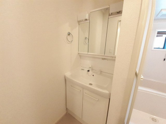 コンパクトで使いやすい洗面所