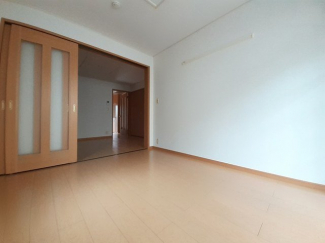 中はこのようになっています