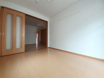中はこのようになっています