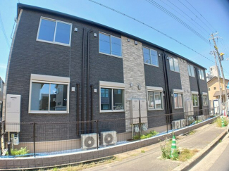 落ち着いた雰囲気の外観です