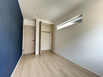 広々とした洋室です　5.25帖