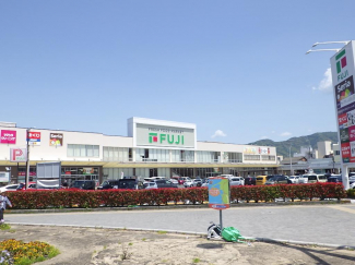フジ宇和島店まで200m