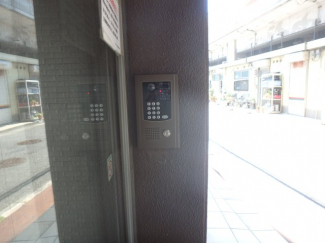 オートロックつきです