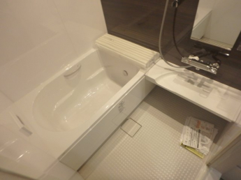 ゆったり過ごせるお風呂です