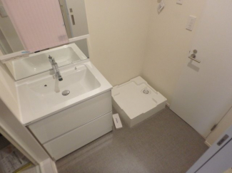 コンパクトで使いやすい洗面所