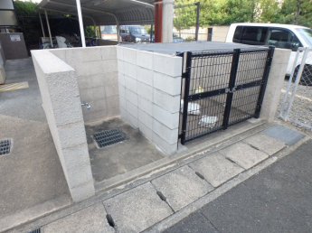 ゴミ置き場