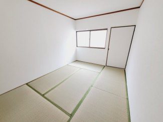 【寝室】